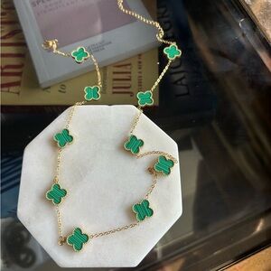 Gold and Green Clover Choker Necklace